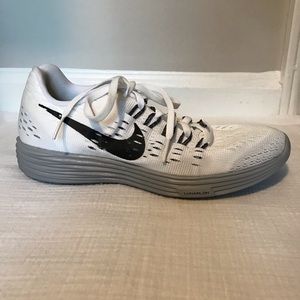 Nike Lunar Tempo Running Shoes